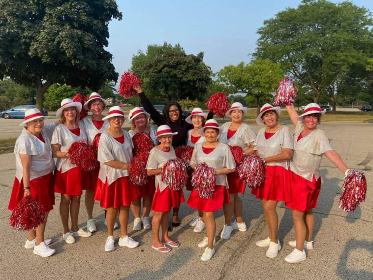 Dancing Grannies de Milwaukee".