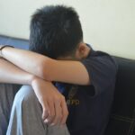 Paraguay: un adolescente asfixia a su hermano de 2 años porque «vio lo que no debía»