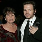 Mark y Donnie Wahlberg rinden homenaje a su madre en emotivos mensajes tras su muerte a los 78 años