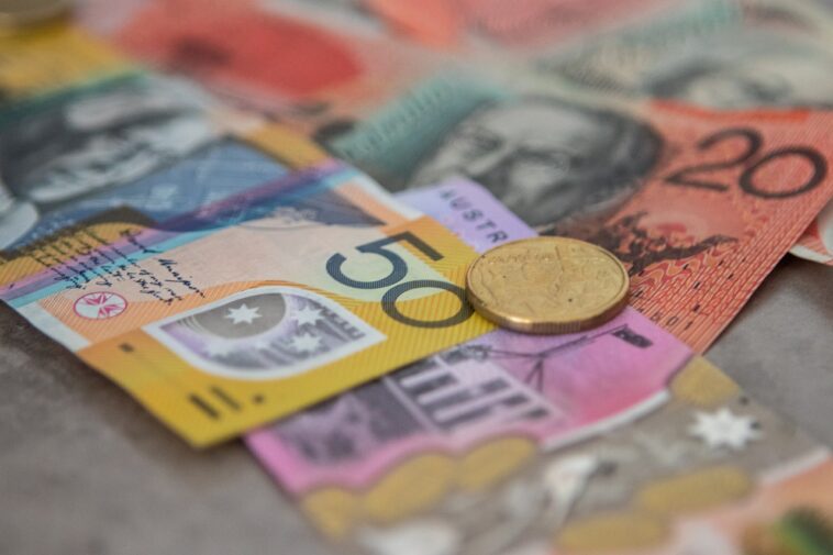 Una mujer australiana gana un millón de dólares por vacunarse contra el Covid-19