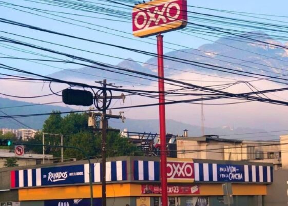 Joven reveló cuánto gana como trabajador de Oxxo y se vuelve viral