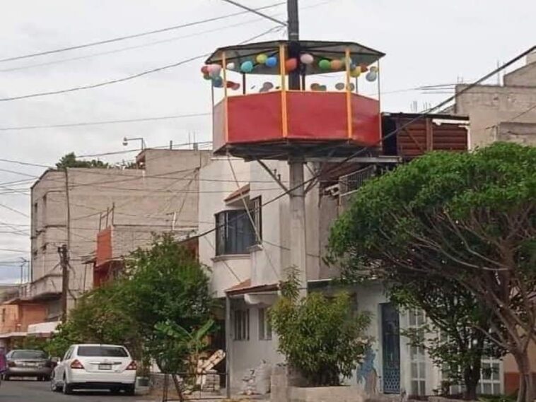 Un salón de fiesta construido en un poste en México, esta es la historia