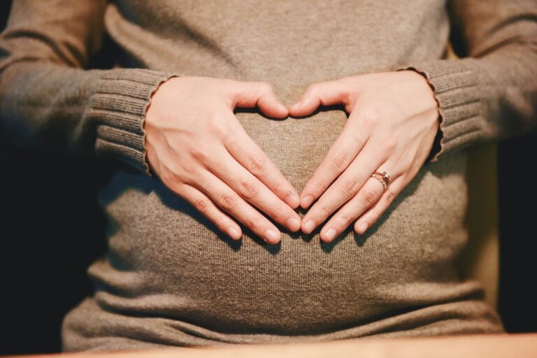 tras 18 abortos mujer da a luz