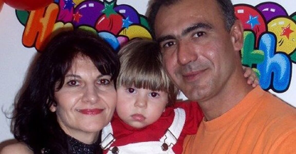 rumania padres se suicidan