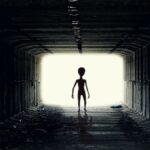 Un «viajero del tiempo» predice un ataque alienígena a la Tierra y un híbrido humano-animal