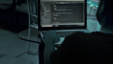 un hacker logró piratear dispositivo de vigilancia