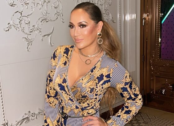 Connie Peña, una mujer mexicana que es la doble exacta de Jennifer Lopez