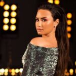 Demi Lovato da una serenata a un fantasma traumatizado por el sexismo: «La ovación más wow que he tenido»