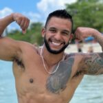 El abdomen de Esteban Landrau después de dar a luz a su hijo Ariel