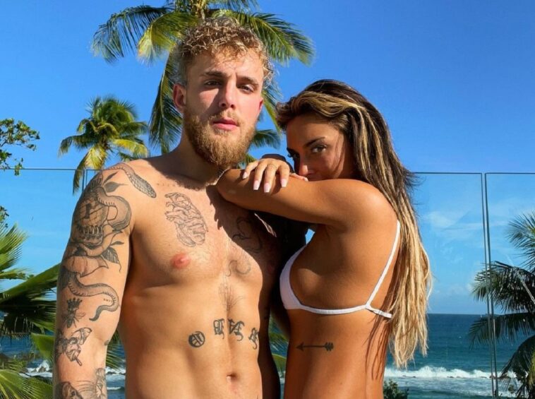 JAKE PAUL se desnuda con su novia modelo por su 25º cumpleaños