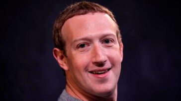 Hombre demandó a Mark Zuckerberg por 300 mil dólares por dejarlo un mes sin Facebook