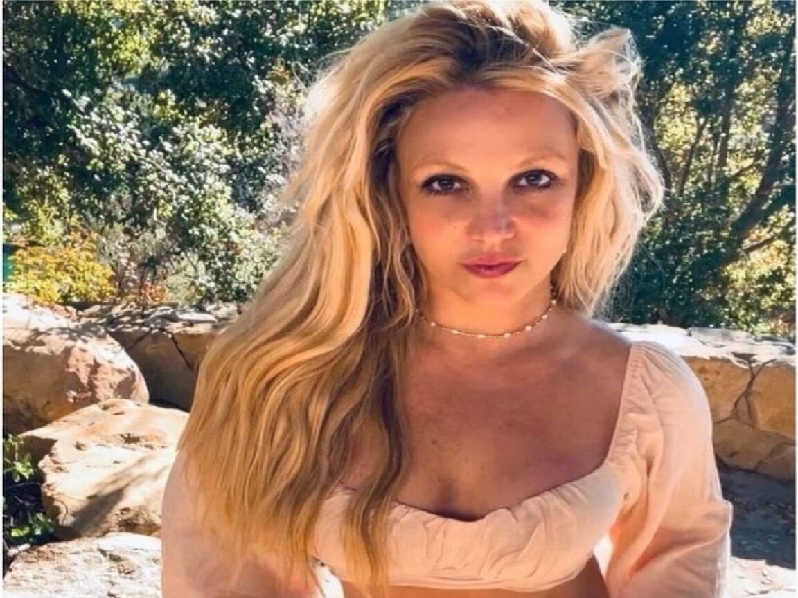 Britney Spears amenaza con demandar a TriStar, afirma que sus ex directivos intentaron matarla