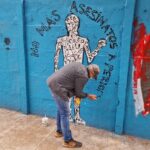 Artistas pintan un mural en México para pedir justicia por los periodistas asesinados